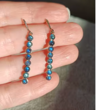 Cargar imagen en el visor de la galería, Pendientes ''ALMA'' Labradorita