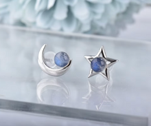 Cargar imagen en el visor de la galería, Pendientes ''COSMIA'' Labradorita