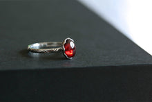 Cargar imagen en el visor de la galería, ANILLO FUEGO