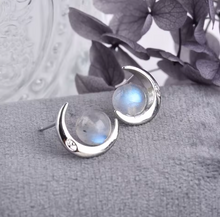 Cargar imagen en el visor de la galería, Pendientes &#39;&#39;MOONLIGHT&#39;&#39; Labradorita
