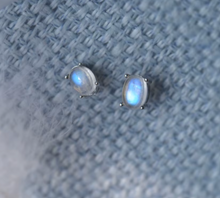 Cargar imagen en el visor de la galería, Pendientes &#39;&#39;AURA&#39;&#39; Piedra luna
