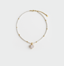 Cargar imagen en el visor de la galería, Collar &#39;&#39;LUZ&#39;&#39; Perlas de Agua Dulce
